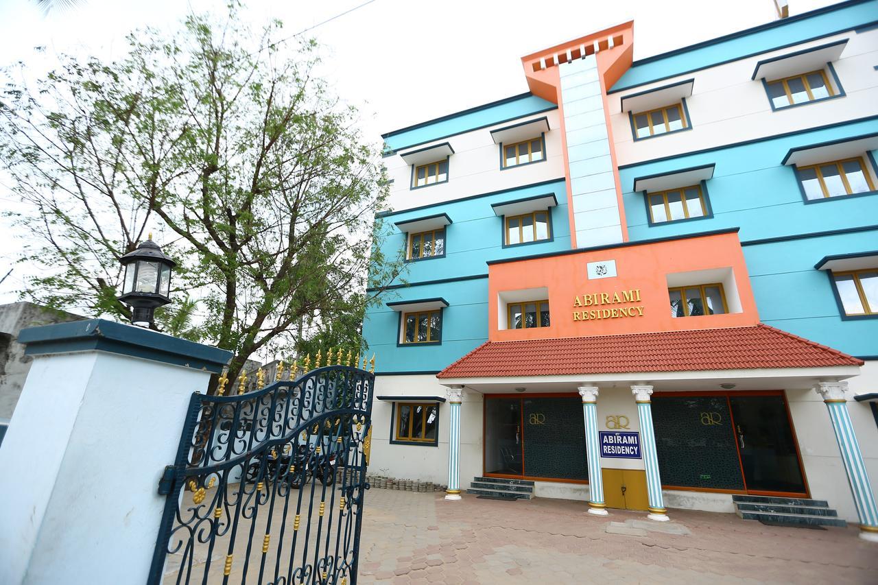 Abirami Residency Hotell Tirukkadaiyur Exteriör bild