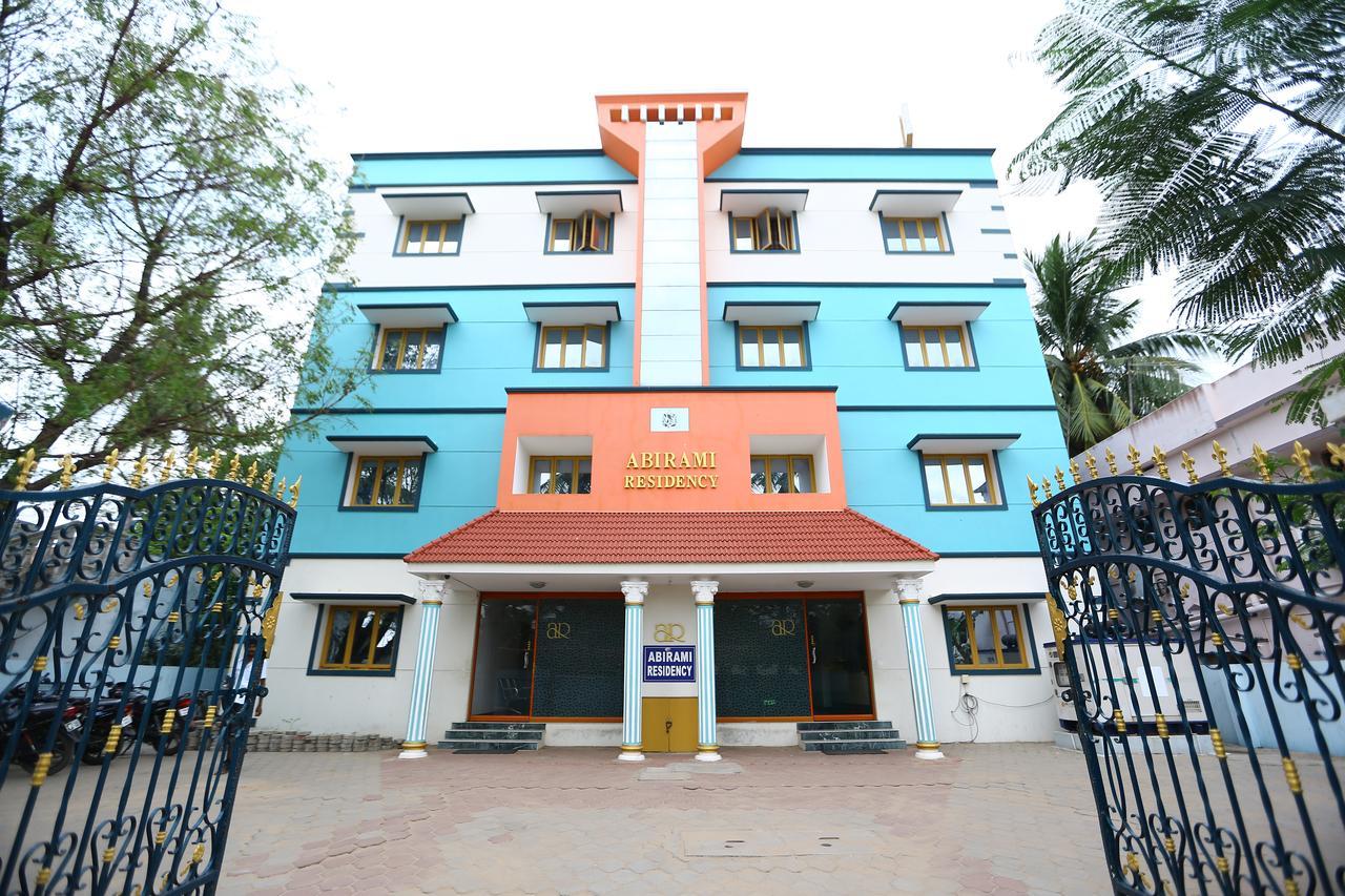 Abirami Residency Hotell Tirukkadaiyur Exteriör bild