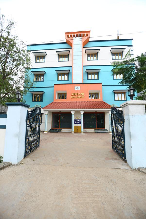 Abirami Residency Hotell Tirukkadaiyur Exteriör bild